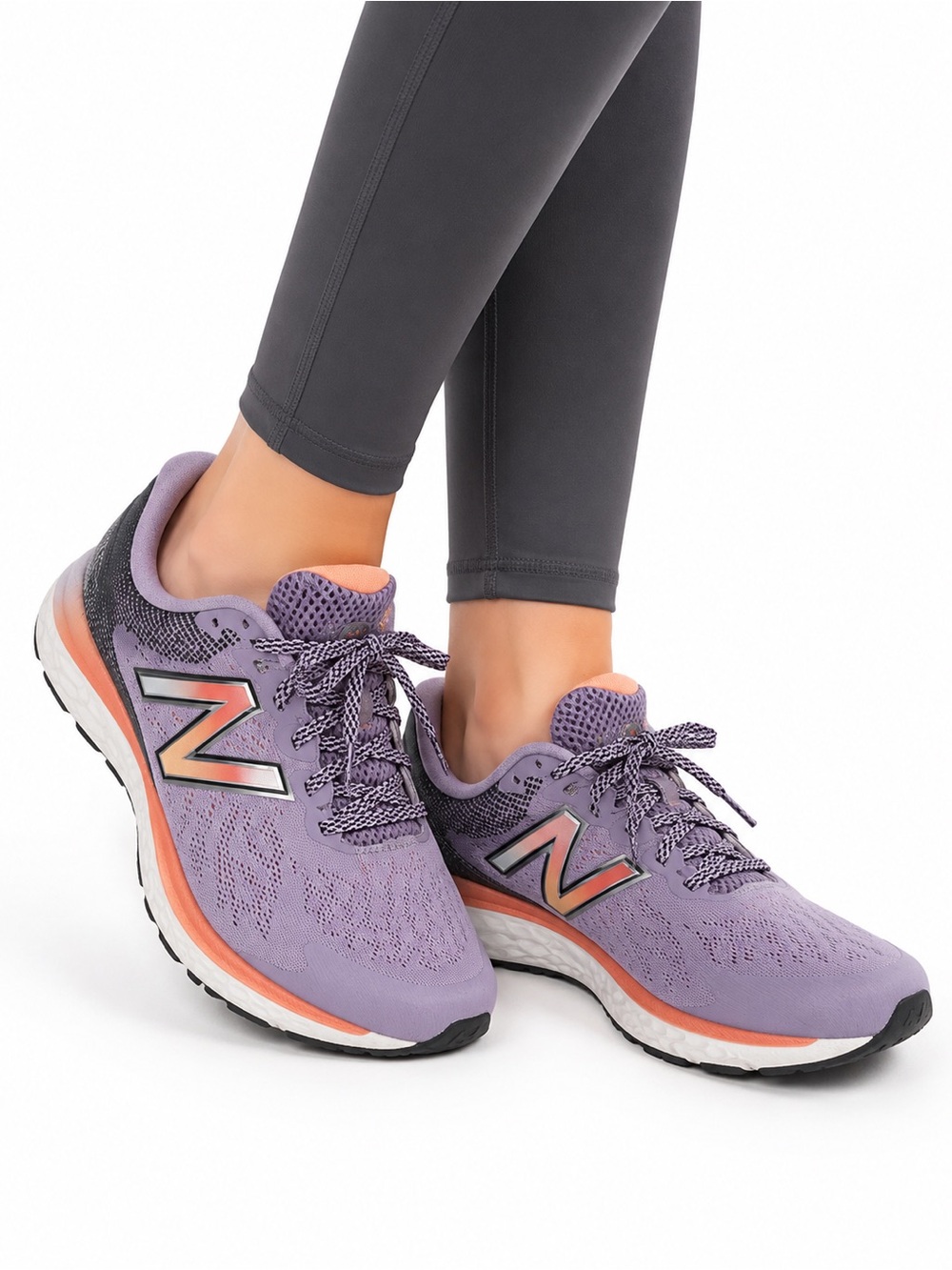 Size 8 New Balance Fresh Foam 680v7 Womenโs Running Shoes Purple Peach